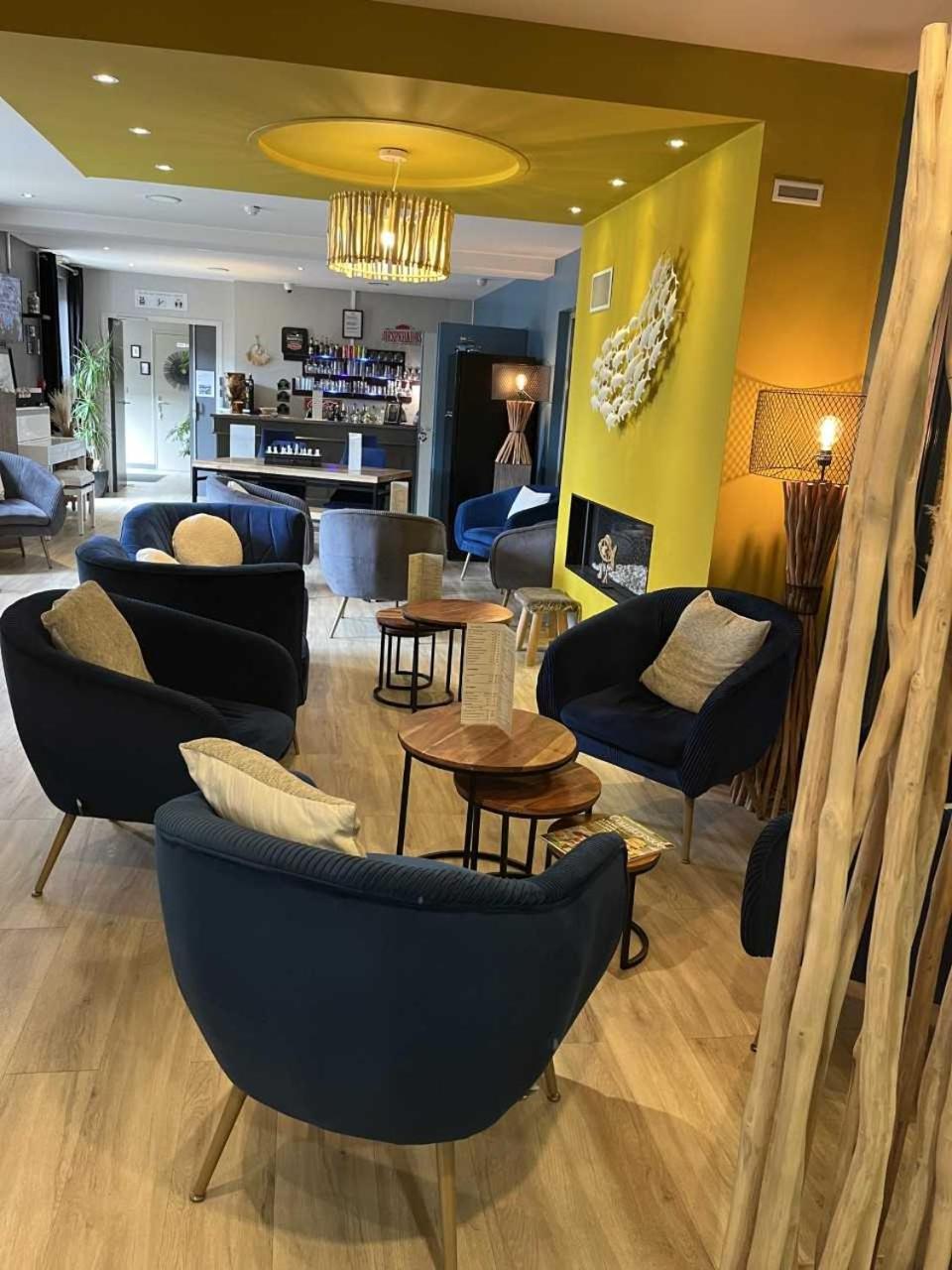 Hotel Best Western La Mare O Poissons Ouistreham Bagian luar foto